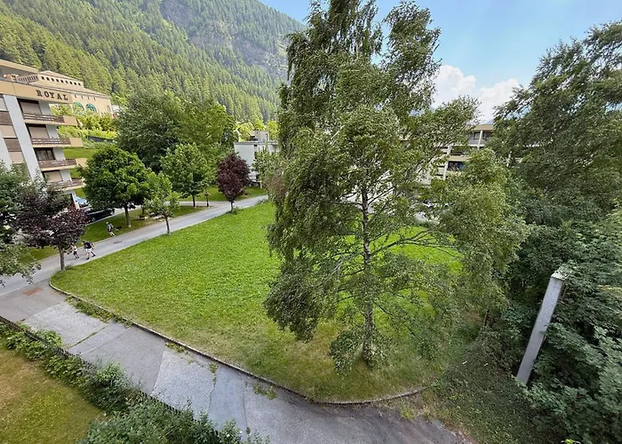 Mayenzett 34 * 洛伊克巴德